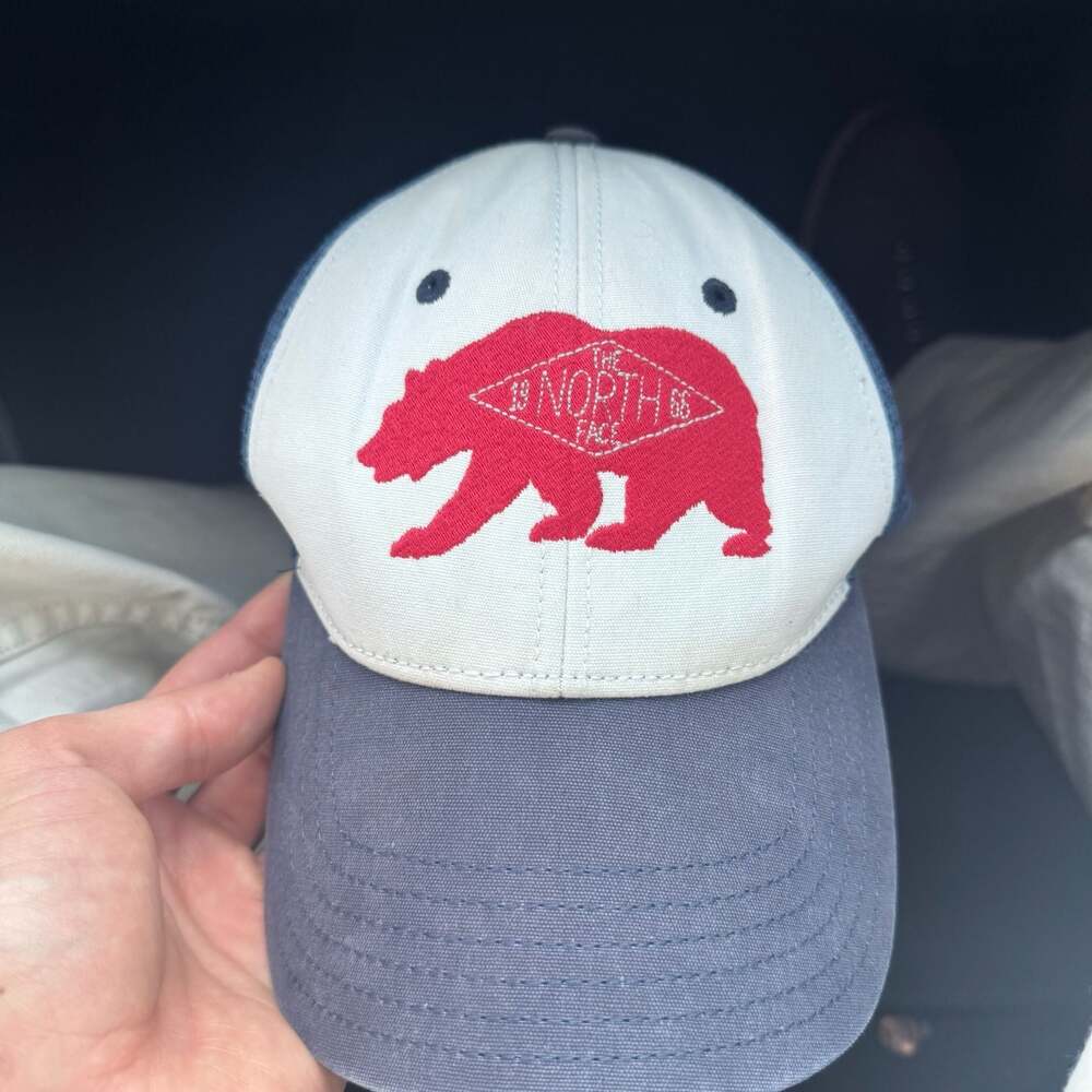The North Face California Bear Logo Trucker Hat Snapback